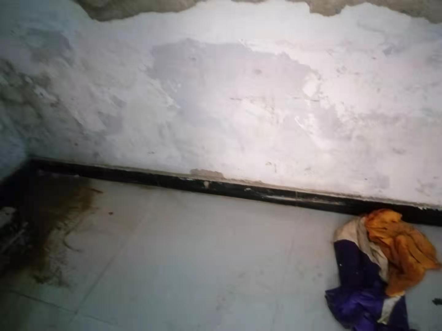 宝兴家里漏水了怎么办？